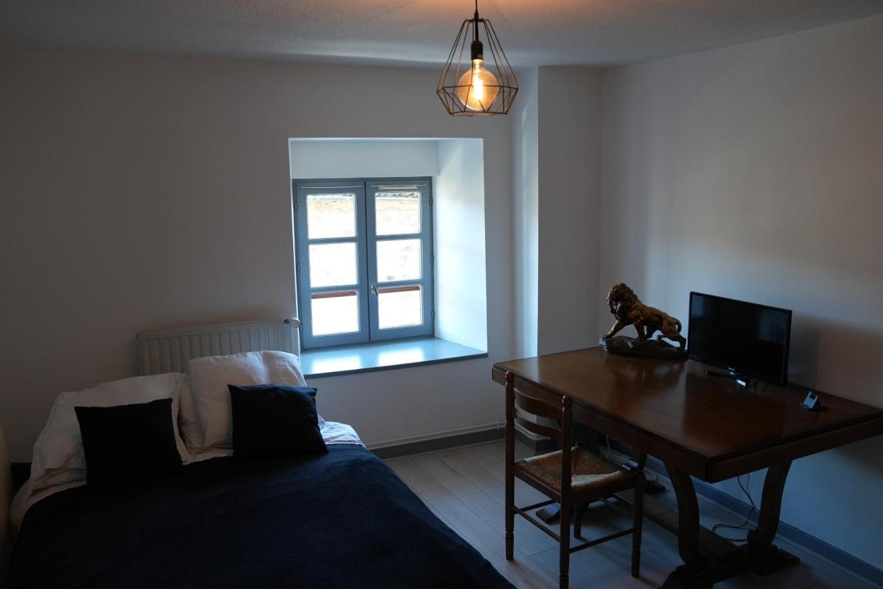 Appartement Spacieux Au Pied Des Pistes Chalmazel-Jeansagniere Exterior foto